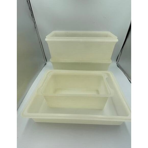 Lot Vintage Tupperware Bowls 4 Bowls 1 Lid - Picture 1 of 4